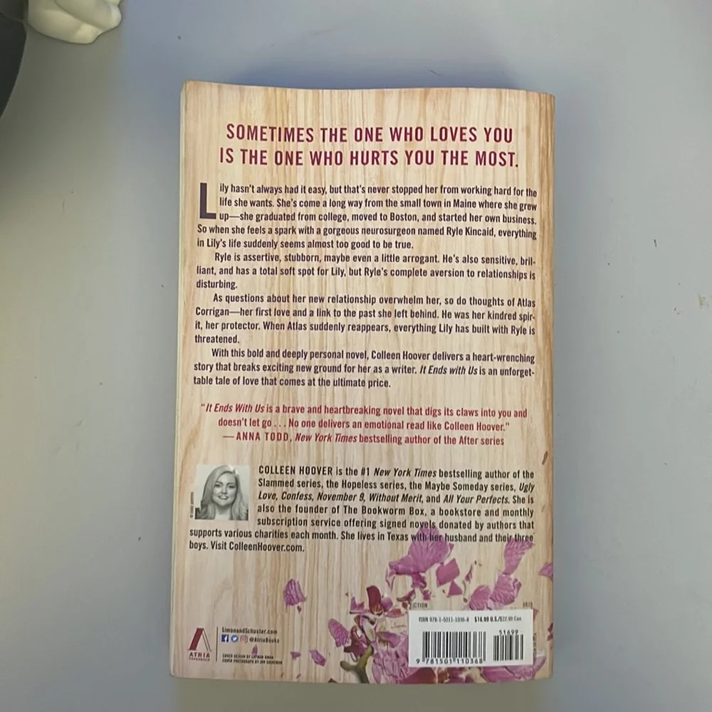 “It Ends With Us” by Colleen Hoover Good Condition